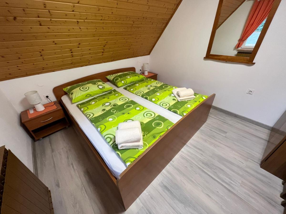 Apartmaji In Sobe Cuder Соча Екстер'єр фото