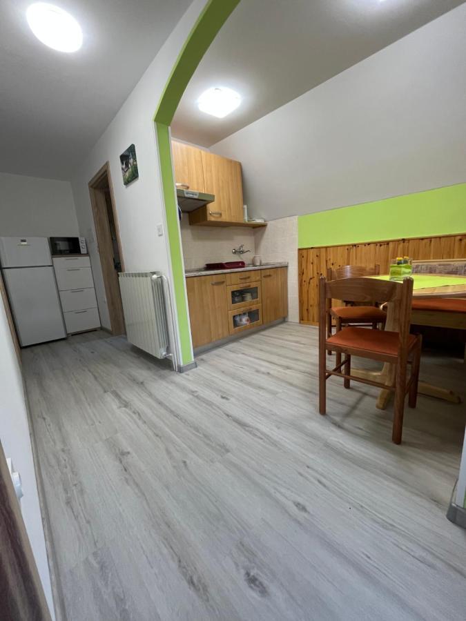 Apartmaji In Sobe Cuder Соча Екстер'єр фото