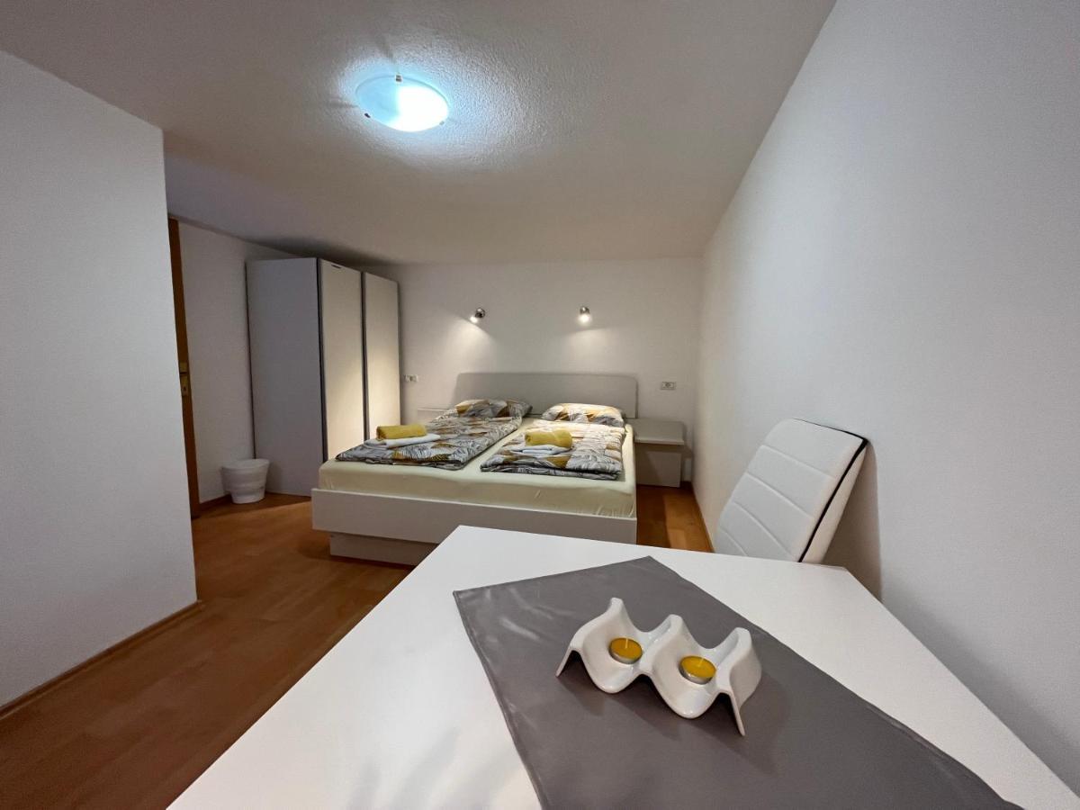 Apartmaji In Sobe Cuder Соча Екстер'єр фото